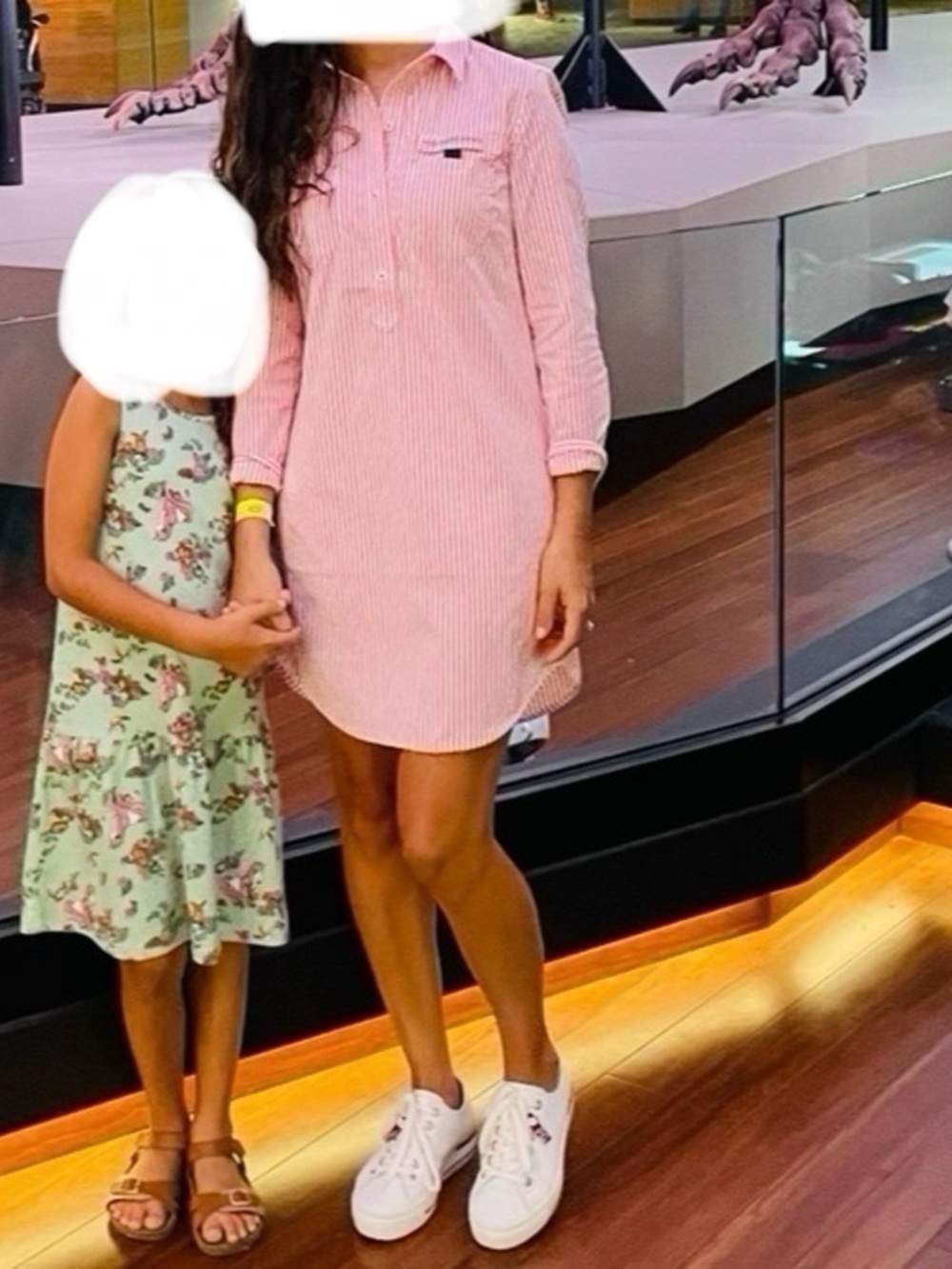 NEW Vineyard Vines Performance Harbor Shirt Dress in Seersucker Red Stripe 00 - Picture 6 of 7